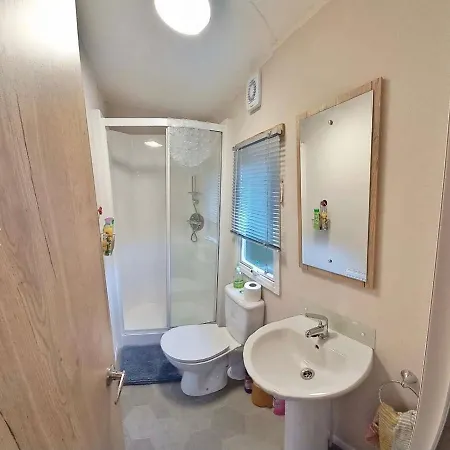 Appleblossom Lodge, Lido Leisure Park, Knaresborough