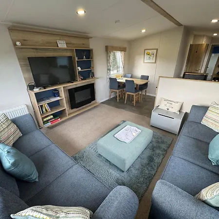 Feriehus Appleblossom Lodge, Lido Leisure Park, Knaresborough
