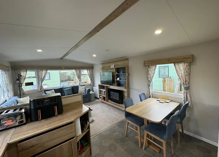 別荘 Appleblossom Lodge, Lido Leisure Park,