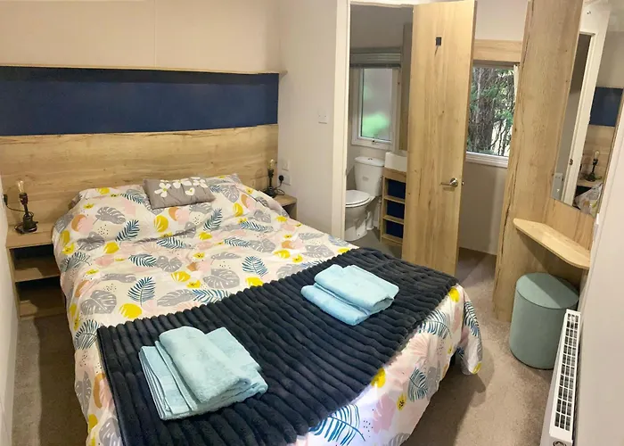 Appleblossom Lodge, Lido Leisure Park, * ナレスボロ