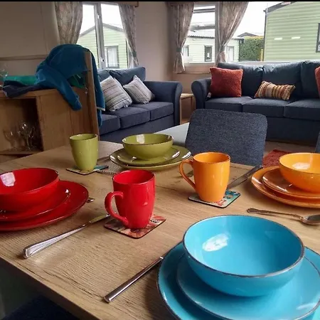 Appleblossom Lodge, Lido Leisure Park, Knaresborough